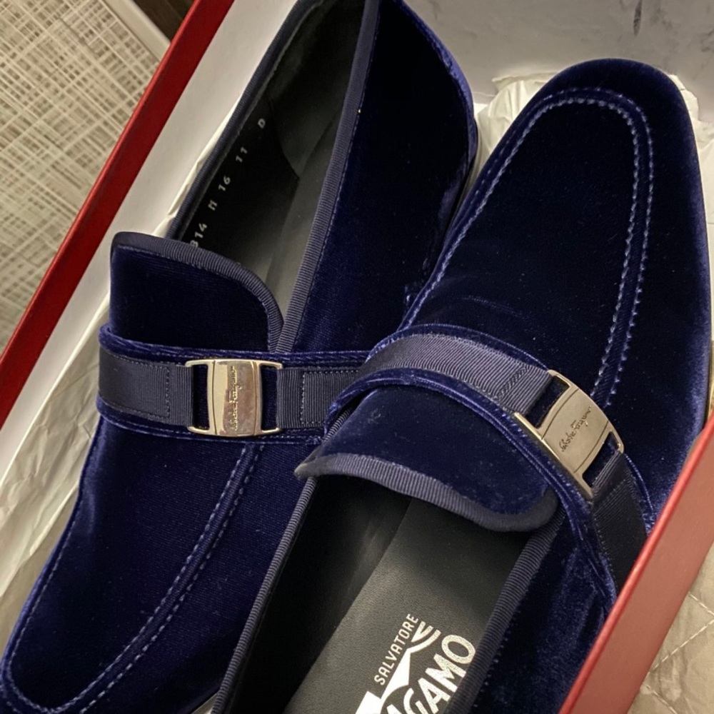 Men’s feragamo dress shoes
